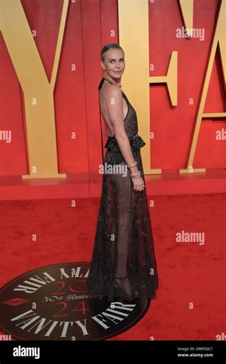 Brown Hair Makeover & More – Hollywood Life