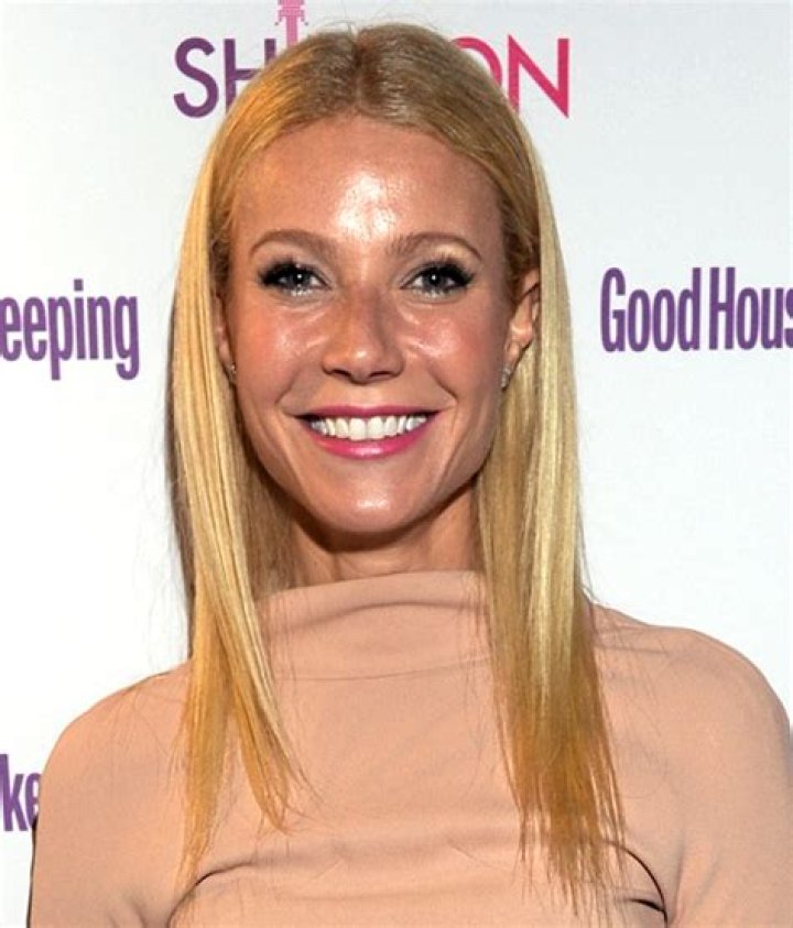 Gwyneth Paltrow's Face Is Super Shiny — Here's How You Can Avoid This!
