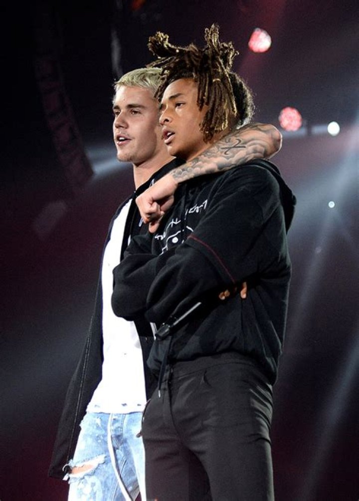 Justin Bieber Dances With Jaden Smith During Coachella Reunion: Watch