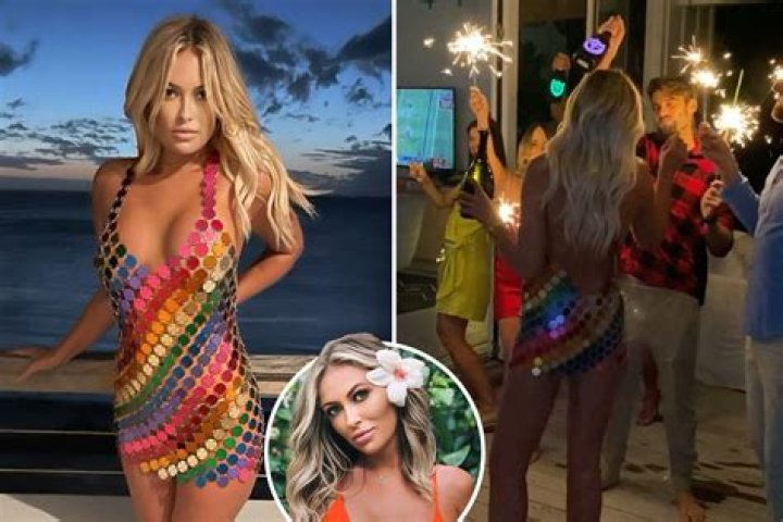 Paulina Gretzky Celebrates Birthday In Sexy Rainbow Dress — Pic – Hollywood Life