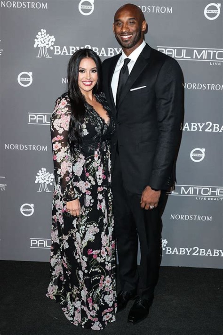 Vanessa Bryant Reportedly Sobs In Court As Trial Over Photos From Kobe’s Crash Scene Begins