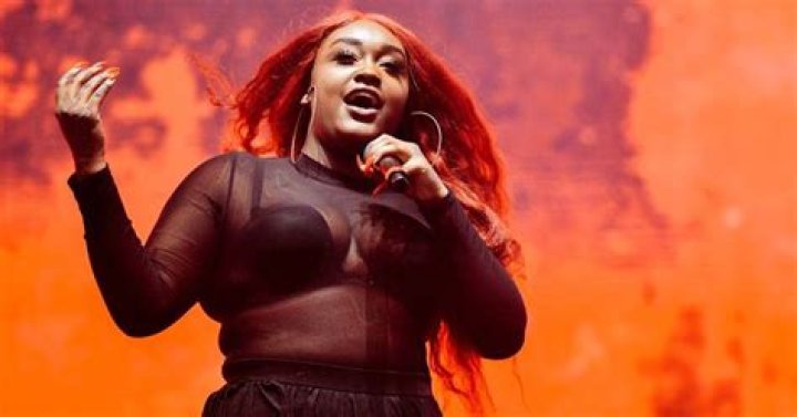 Who Is Cupcakke? 5 Things To Know About Rapper Feuding With Sukihana – Hollywood Life